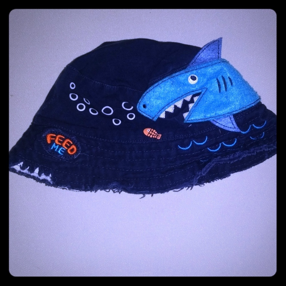 Toddler boys shark bucket hat